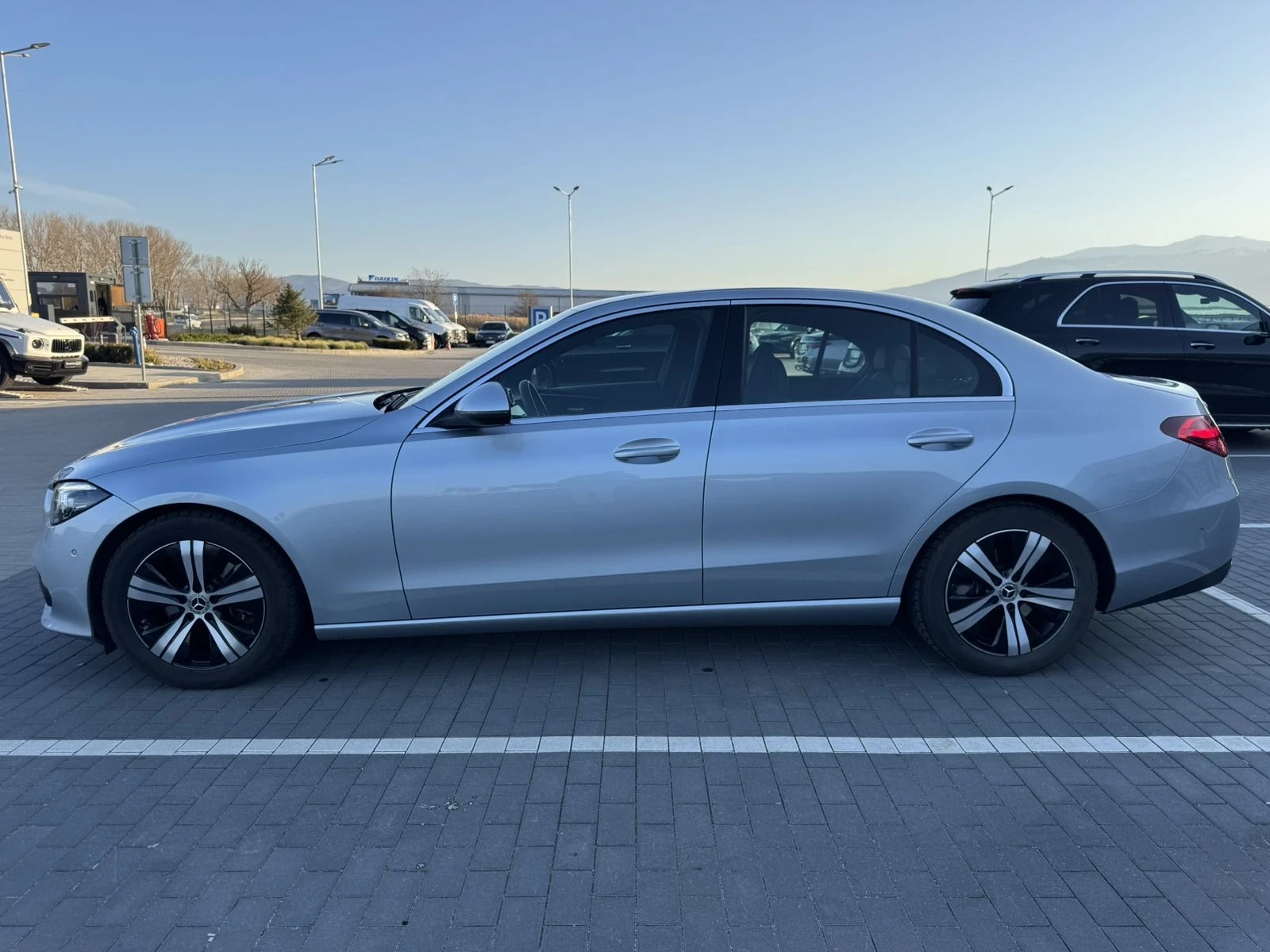 Mercedes-Benz C 220 C220, снимка 2 - Автомобили и джипове - 54044915