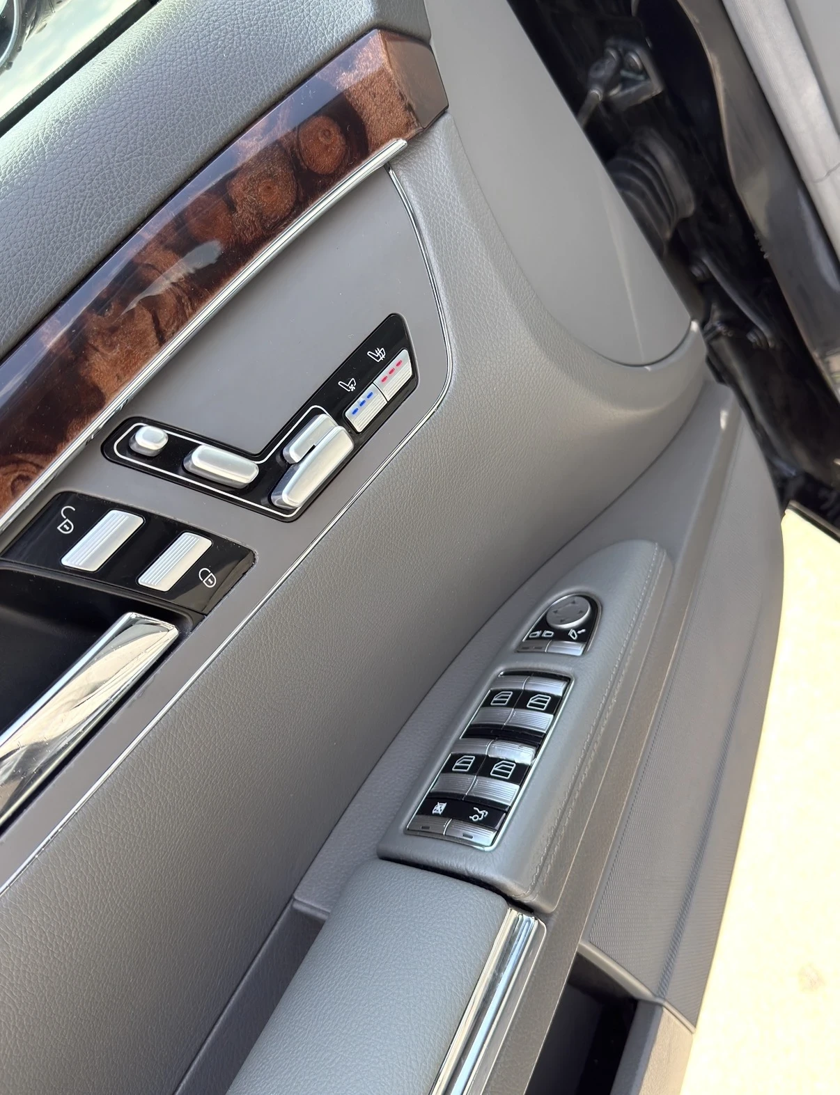 Mercedes-Benz S 320, снимка 8 - Автомобили и джипове - 54243812