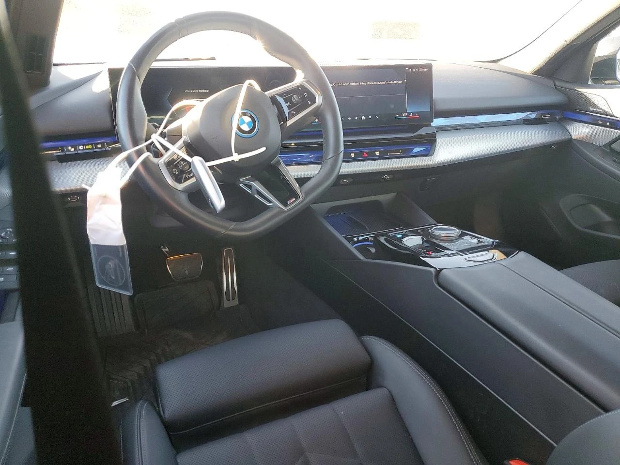 BMW i5 xDrive 40, снимка 8 - Автомобили и джипове - 54417255