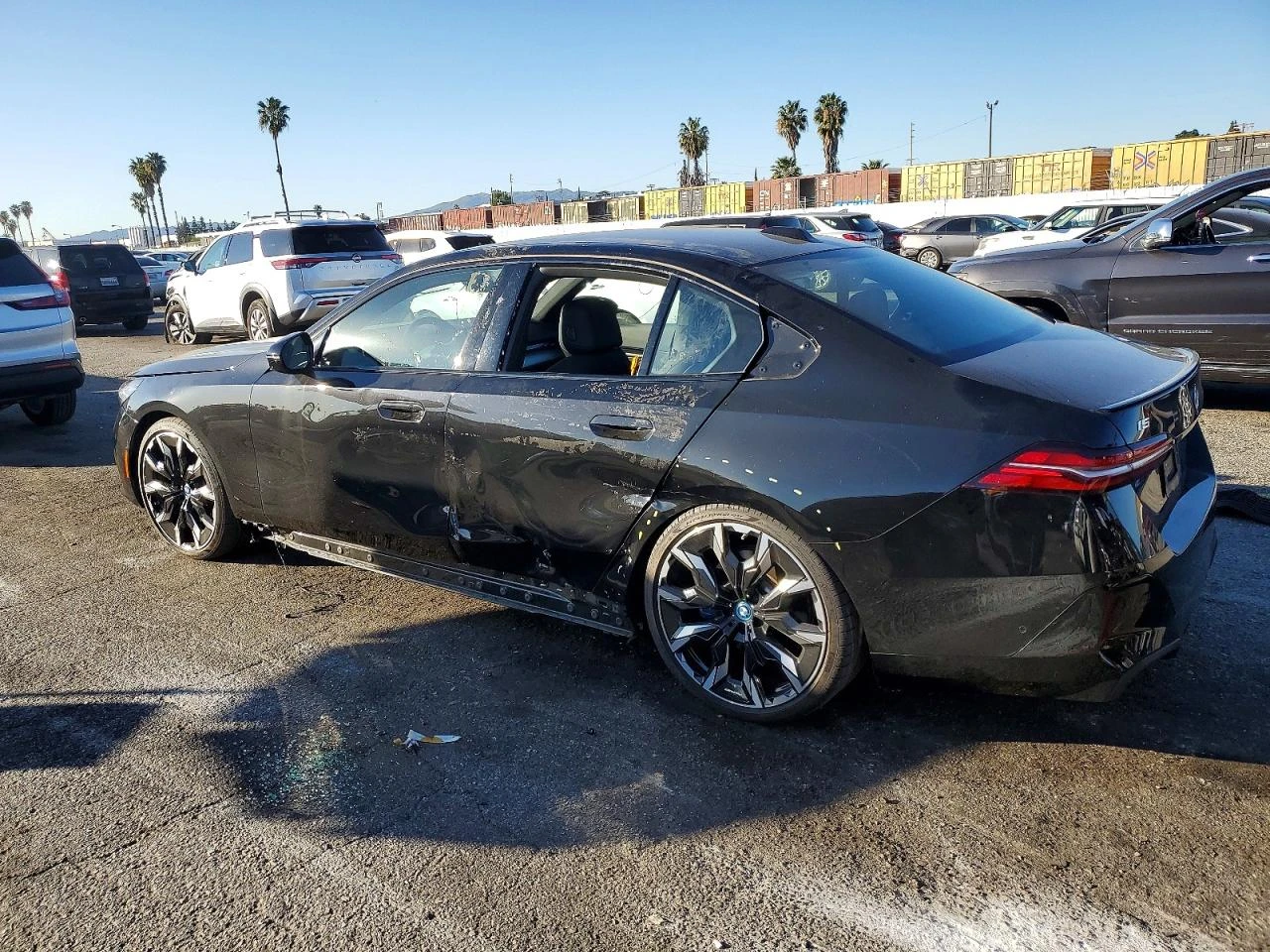 BMW i5 xDrive 40, снимка 2 - Автомобили и джипове - 54417255