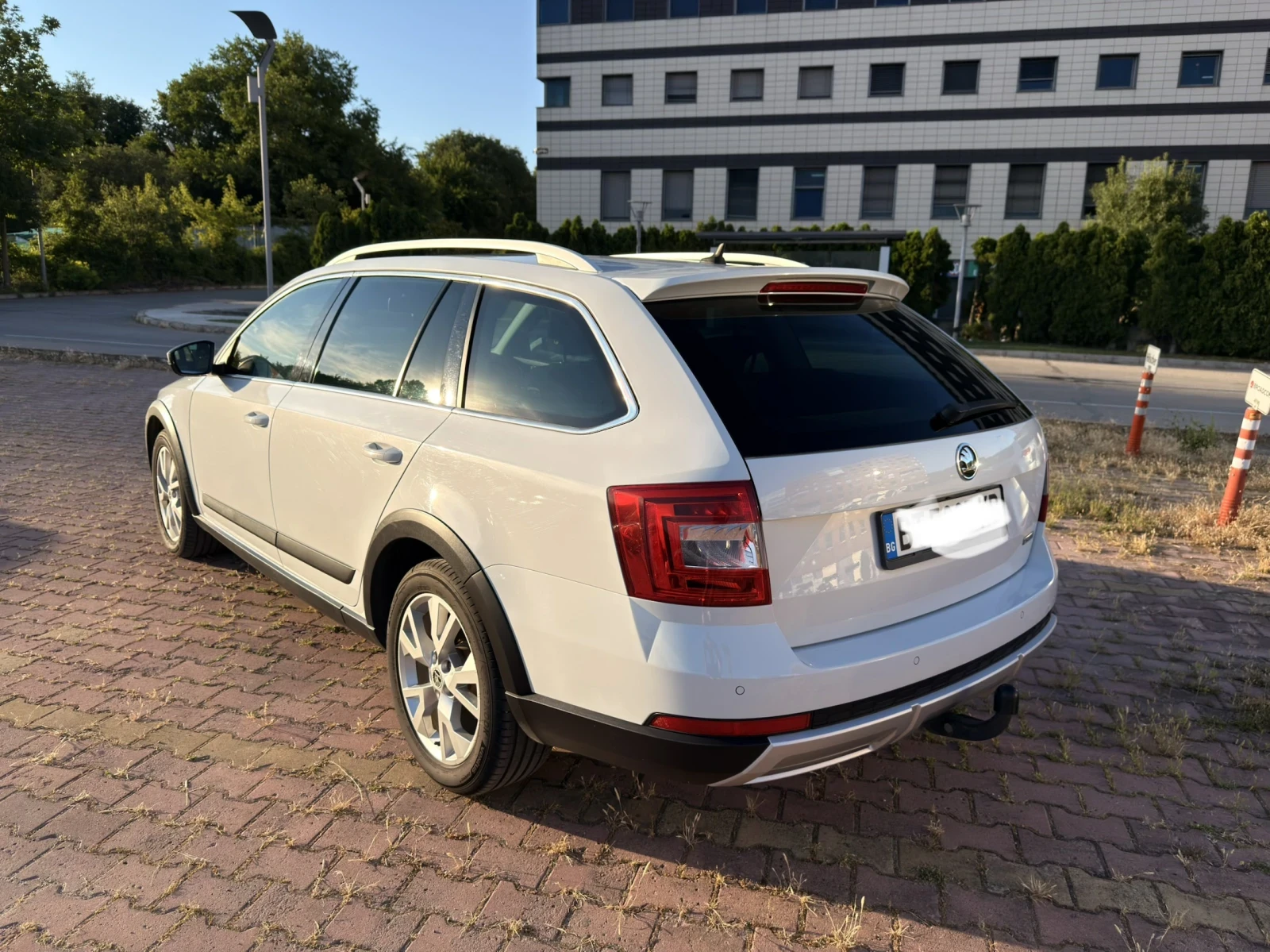 Skoda Octavia Scout , снимка 4 - Автомобили и джипове - 55019889