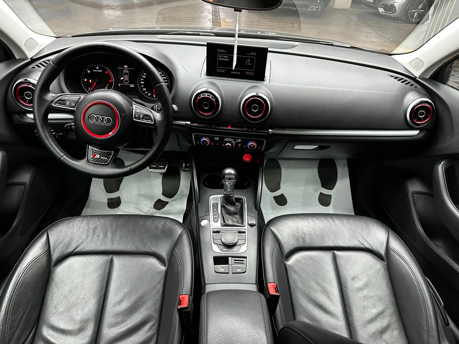 Audi A3 1.6d 110 �.�./�� �����/�������� | Mobile.bg � ����������� 10