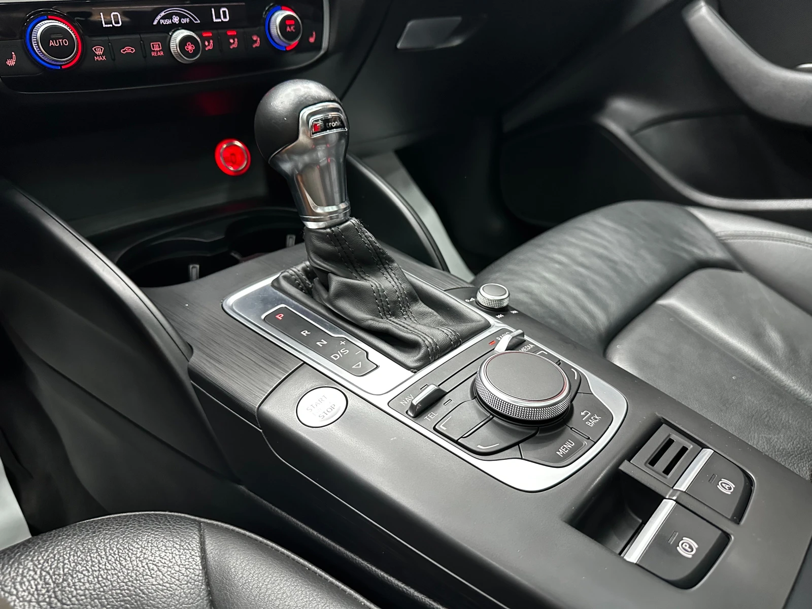 Audi A3 1.6d 110 �.�./�� �����/�������� | Mobile.bg � ����������� 12