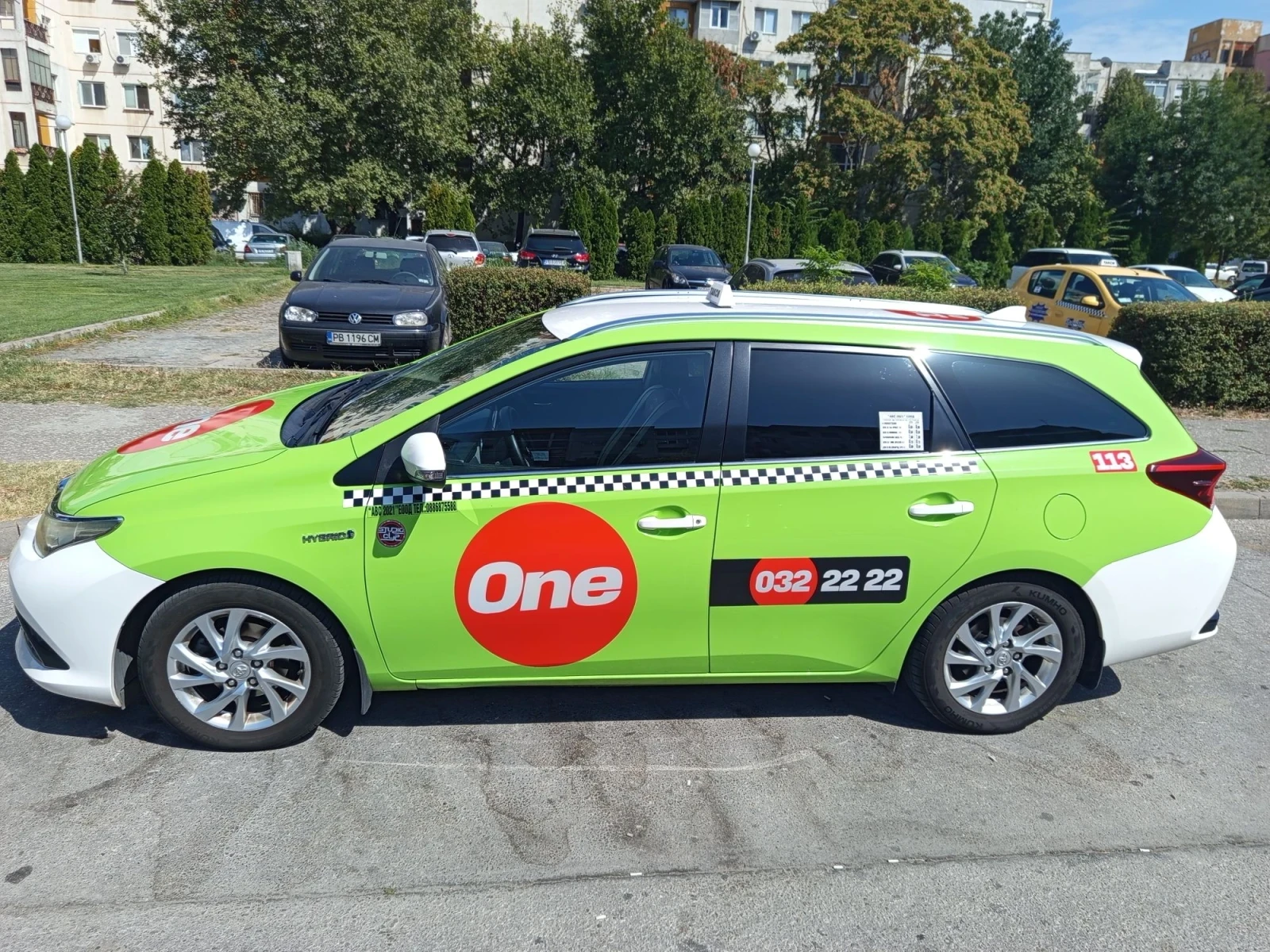 Toyota Auris Luna sport , 1.8, 136кс Пълна сервизна история, снимка 2 - Автомобили и джипове - 55876410