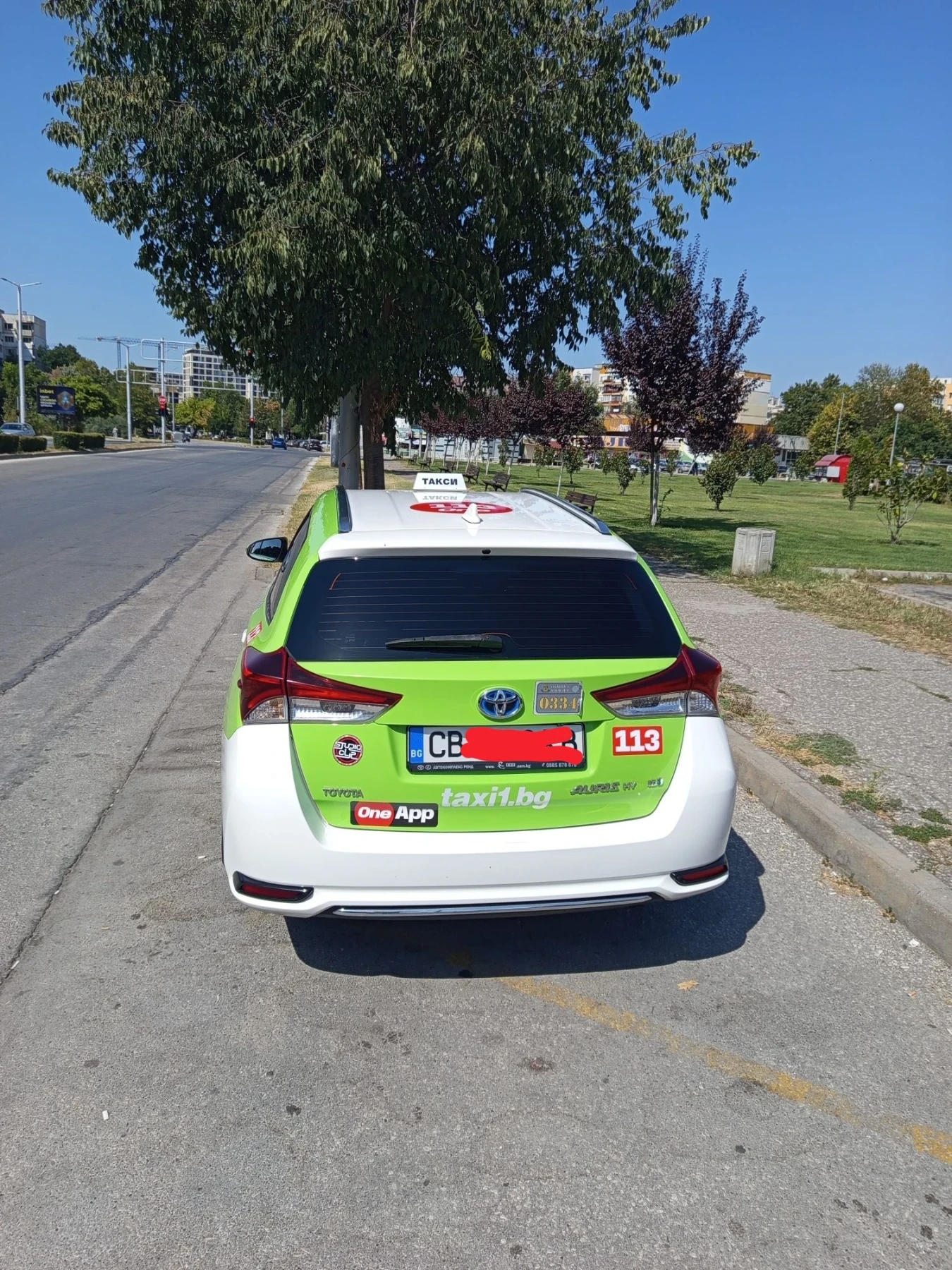Toyota Auris Luna sport , 1.8, 136кс Пълна сервизна история, снимка 3 - Автомобили и джипове - 55876410