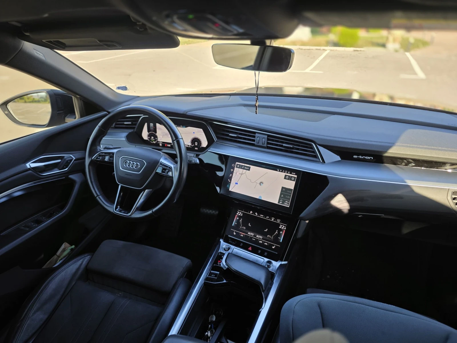 Audi E-Tron 55 2xS-line, снимка 8 - Автомобили и джипове - 55997920