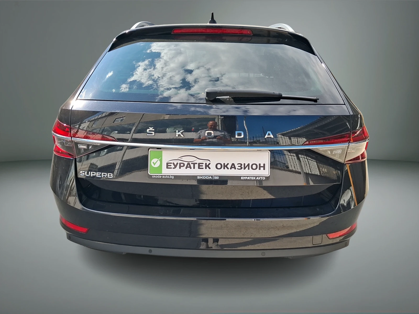 Skoda Superb Комби Стайл 2, 0 TDI, 200 к.с., 7DSG, снимка 4 - Автомобили и джипове - 56104921