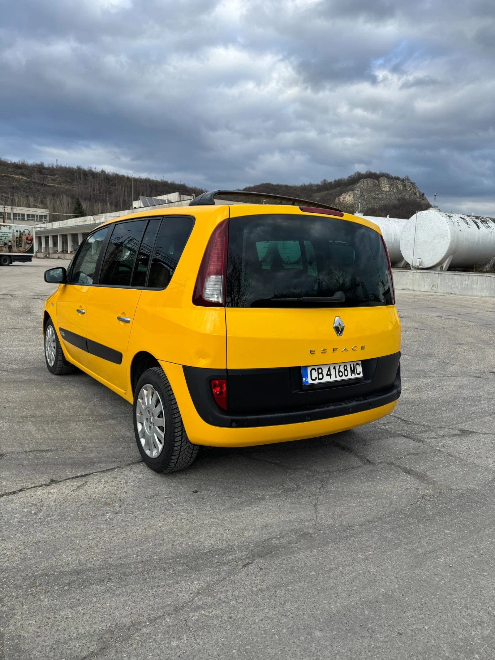 Renault Grand espace 2.0 dCI, снимка 6 - Автомобили и джипове - 56200720