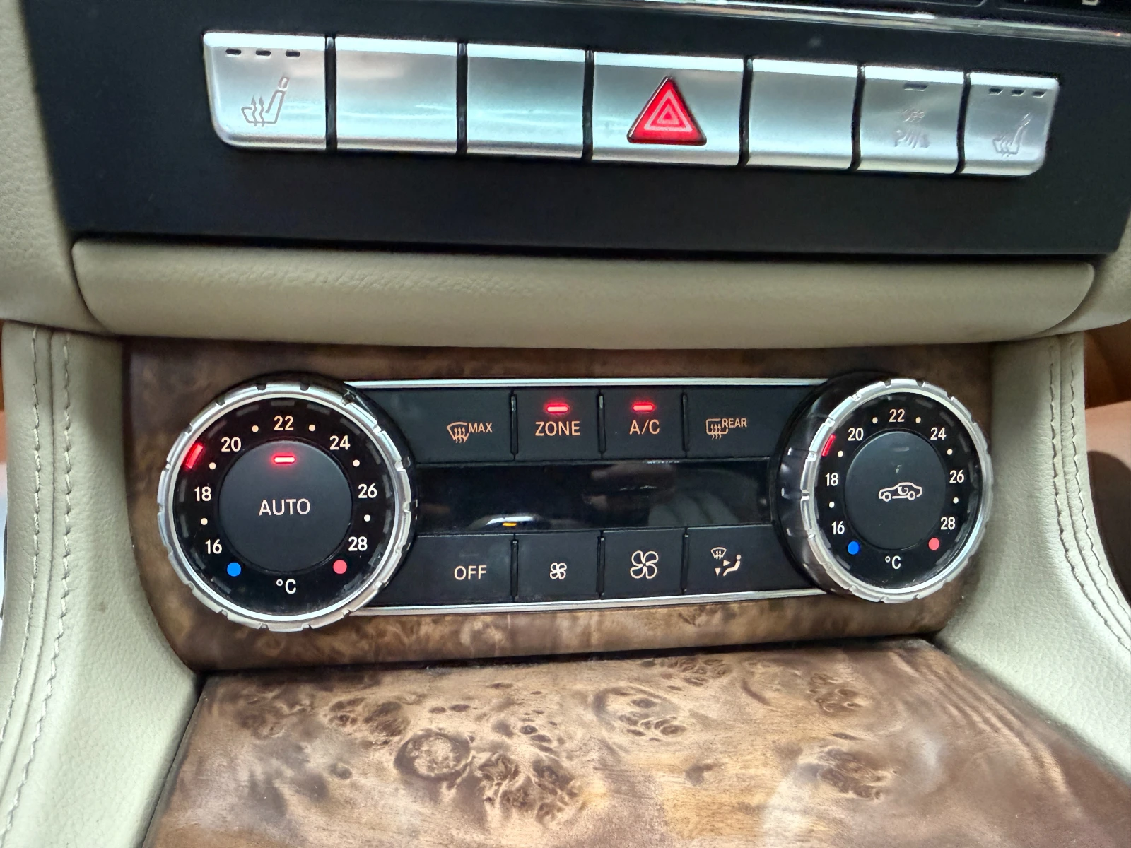 Mercedes-Benz CLS 350 3.0d 265 к.с. , снимка 12 - Автомобили и джипове - 56209184