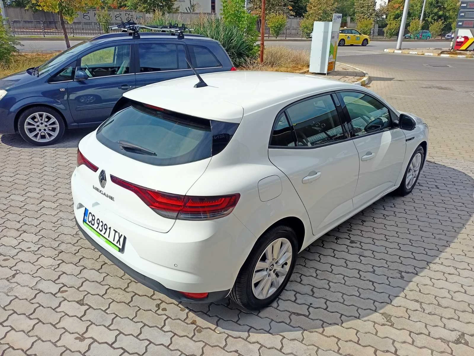 Renault Megane 1999Евро за получаване, 1.3TCE , снимка 4 - Автомобили и джипове - 56288192