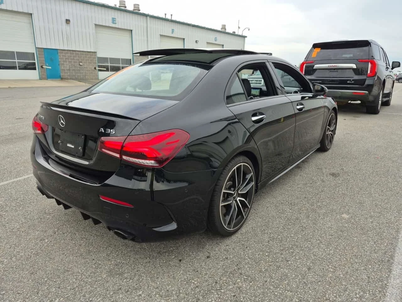 Mercedes-Benz A 35 * AMG * 4MATIC * CARFAX *  | Mobile.bg � ����������� 3