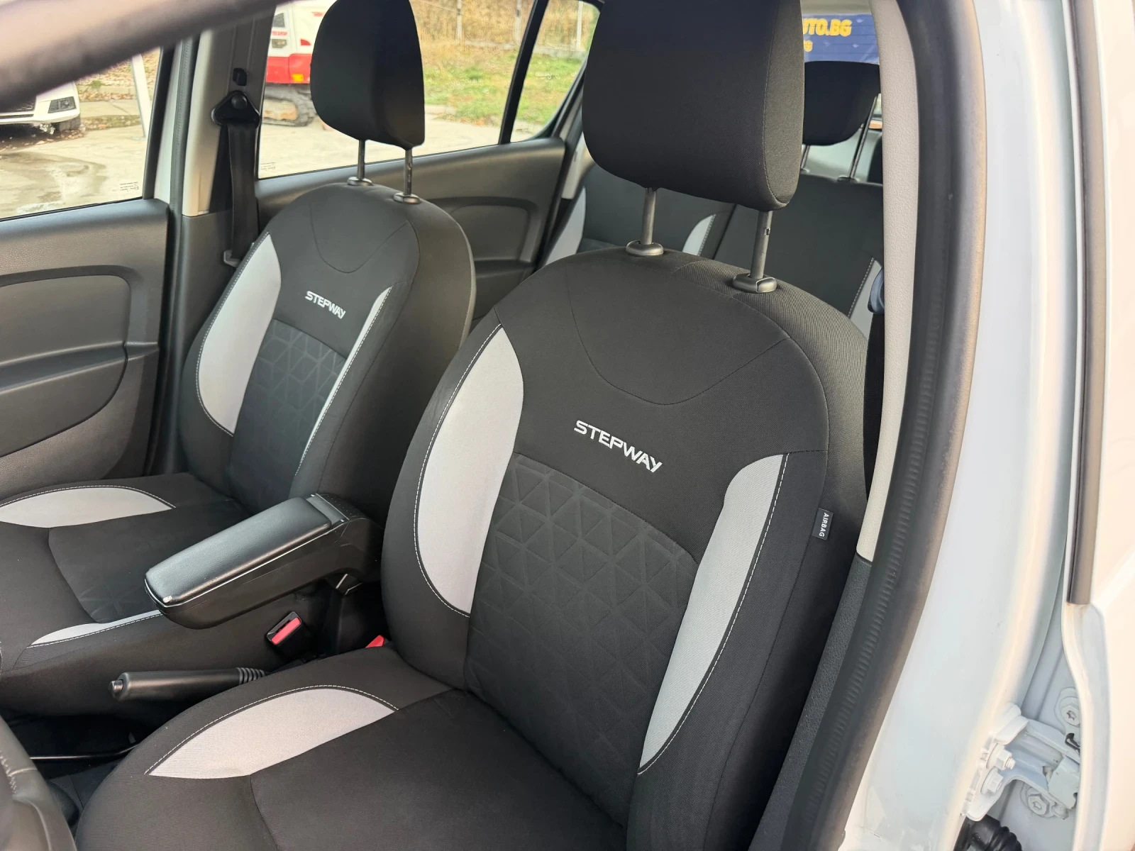 Dacia Sandero Stepway ! TCE 12V TURBOGPL 90CV | Mobile.bg � ����������� 11