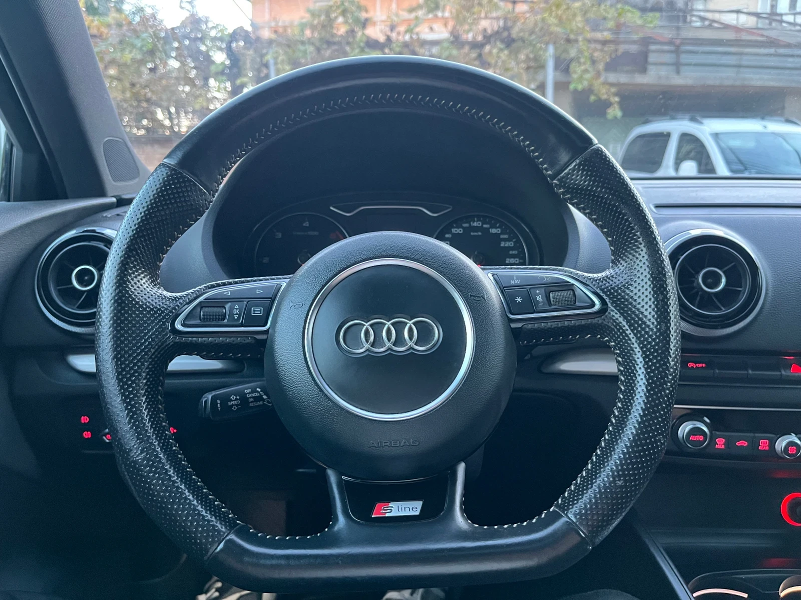 Audi A3 3xS-Line-DSG-LED , снимка 12 - Автомобили и джипове - 56602715