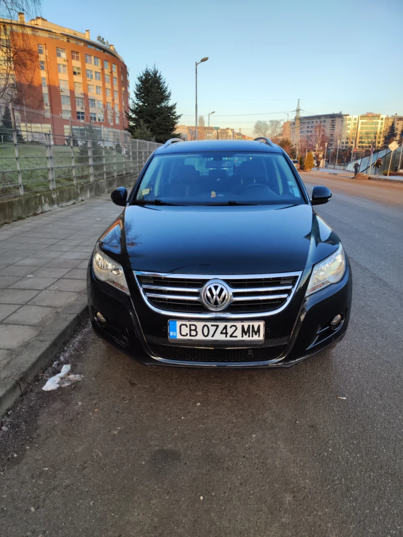 VW Tiguan, снимка 1 - Автомобили и джипове - 48858127