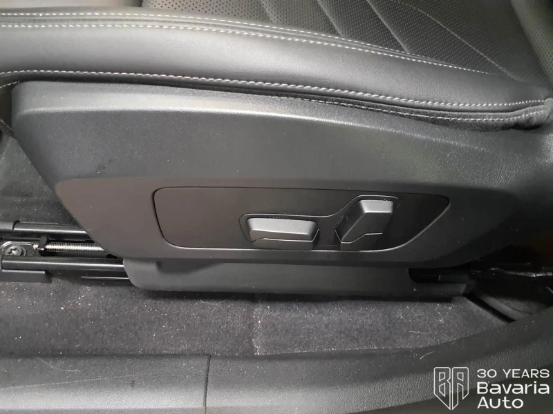 BMW iX1 30 xDrive xLine, снимка 12 - Автомобили и джипове - 52664344