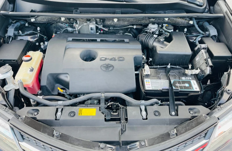 Toyota Rav4 2.2 D-4D Longe * Кожа* Камера* Сервизна история* , снимка 17 - Автомобили и джипове - 53586899