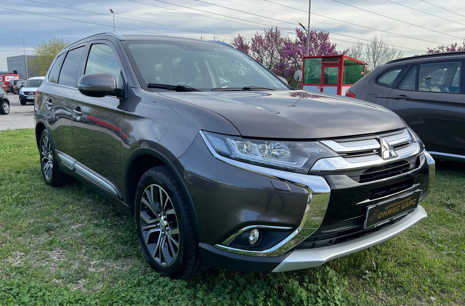 Mitsubishi Outlander 2.2DID* ClearTec* Keyless* Go* Camera* Euro6B - изображение 3