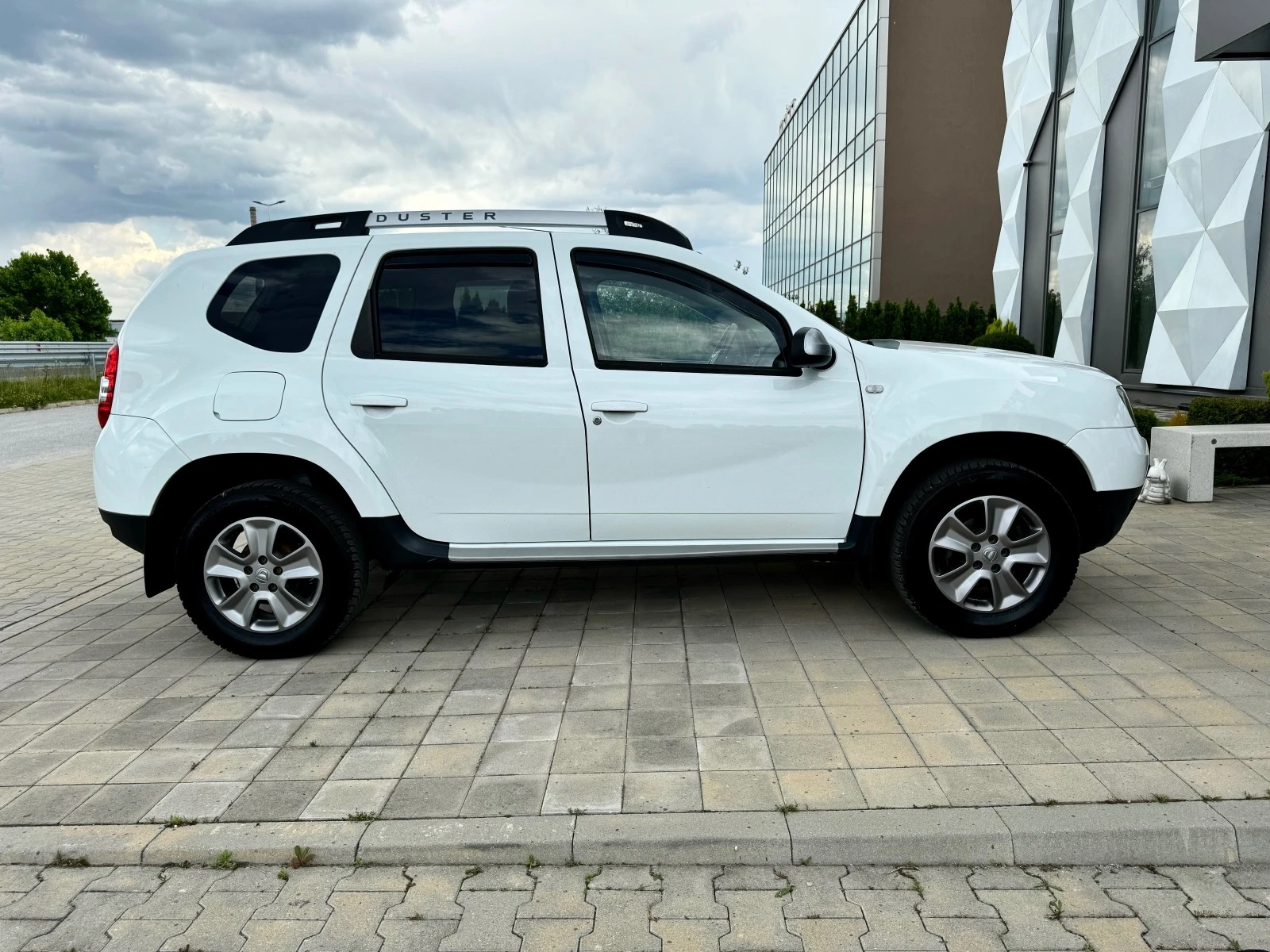 Dacia Duster 4X4-1.5DCI-НАВИ- - изображение 4