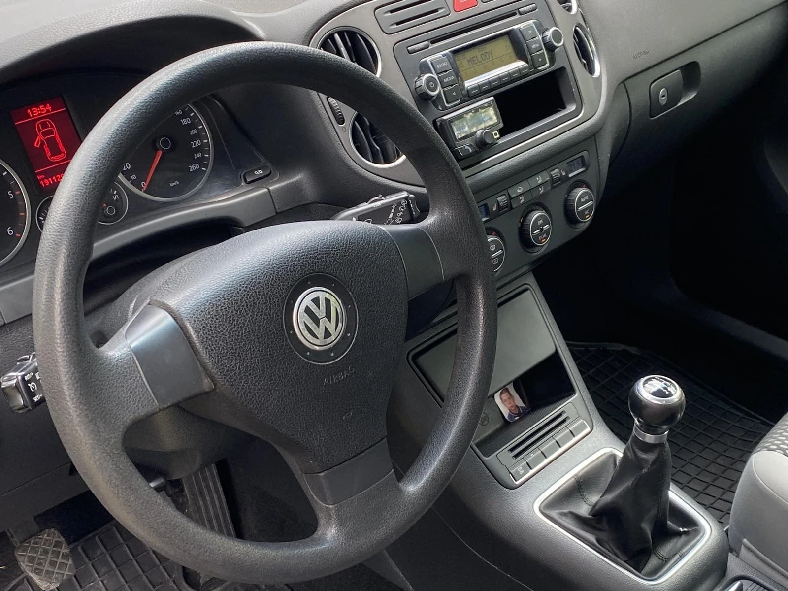 VW Tiguan 2.0 TDI - изображение 8