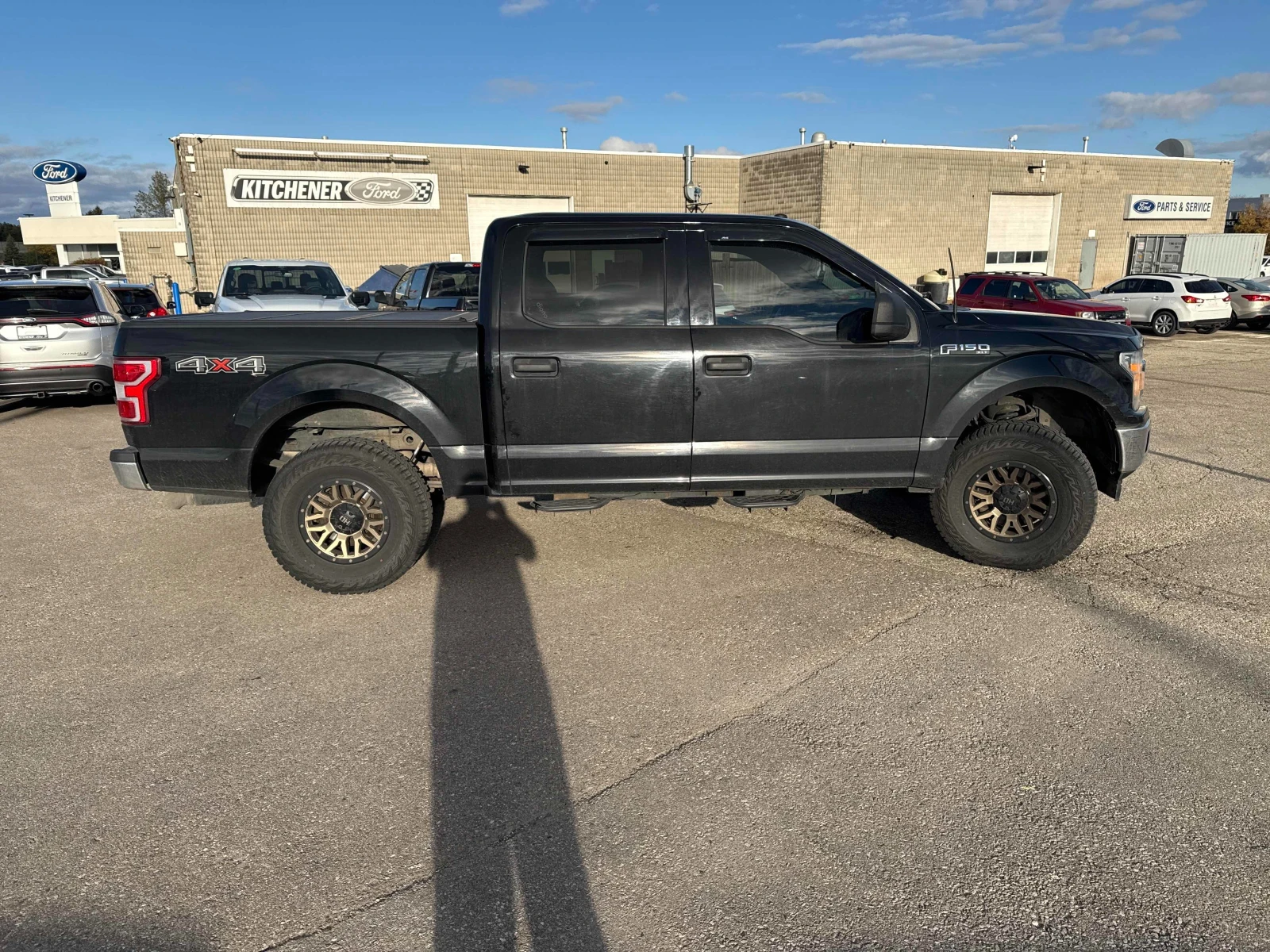 Ford F150 4WD SuperCrew 5.5' Box CARFAX АВТО КРЕДИТ  - изображение 5