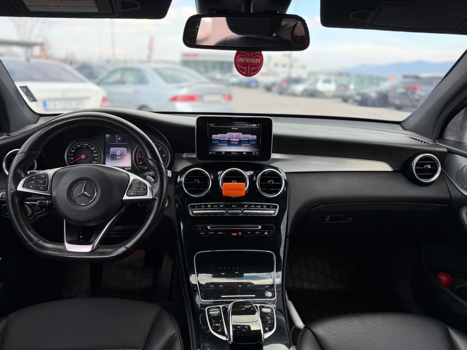 Mercedes-Benz GLC 250, снимка 6 - Автомобили и джипове - 53995852