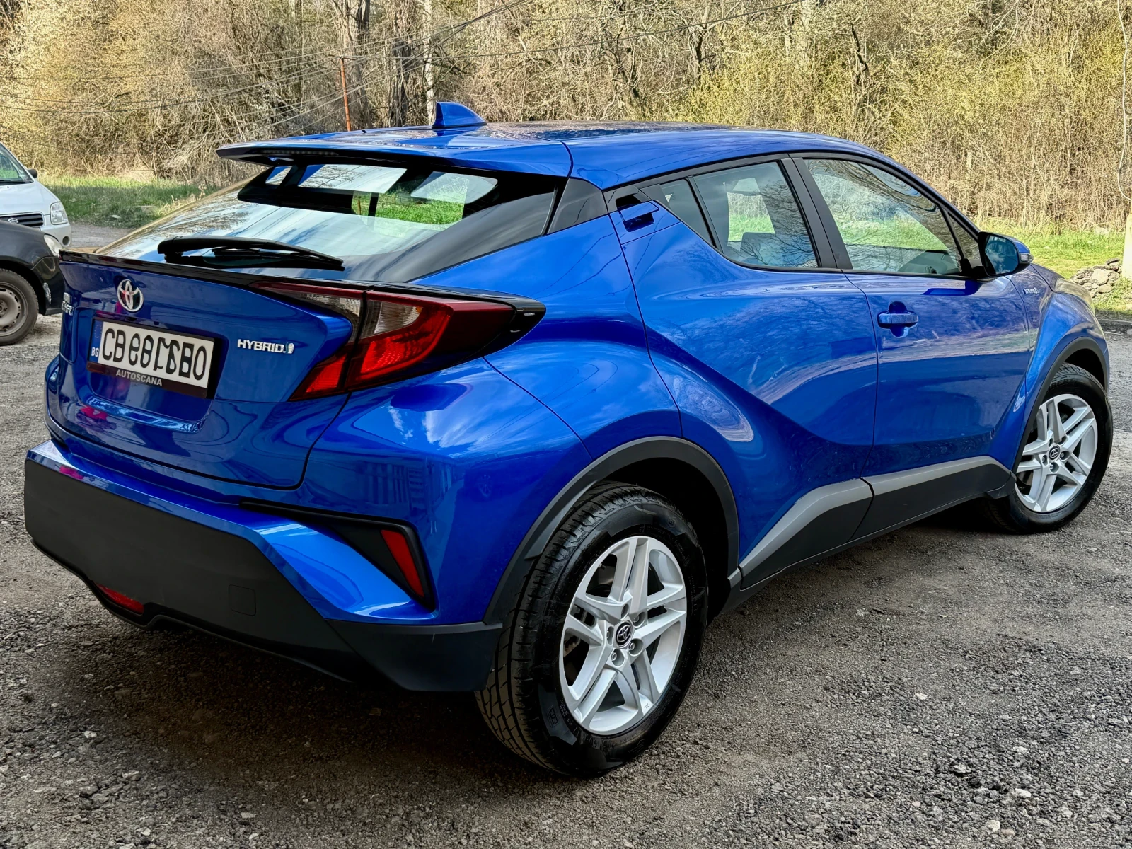 Toyota C-HR 1.8 HYBRID ГАРАНЦИОНЕН!!!, снимка 3 - Автомобили и джипове - 54030487