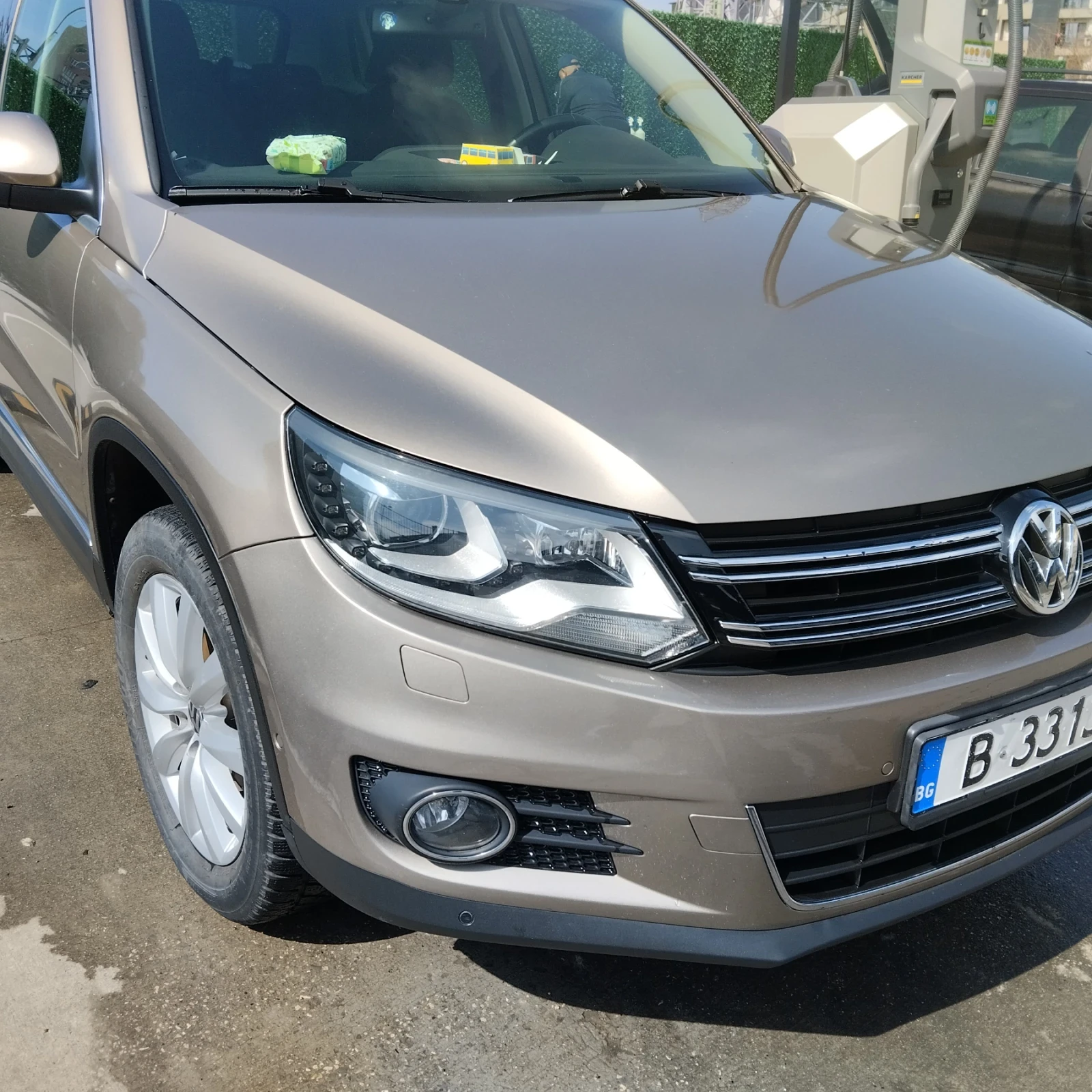 VW Tiguan 2.0 TD Sport , DSG 7 , 4X4, снимка 5 - Автомобили и джипове - 54183262