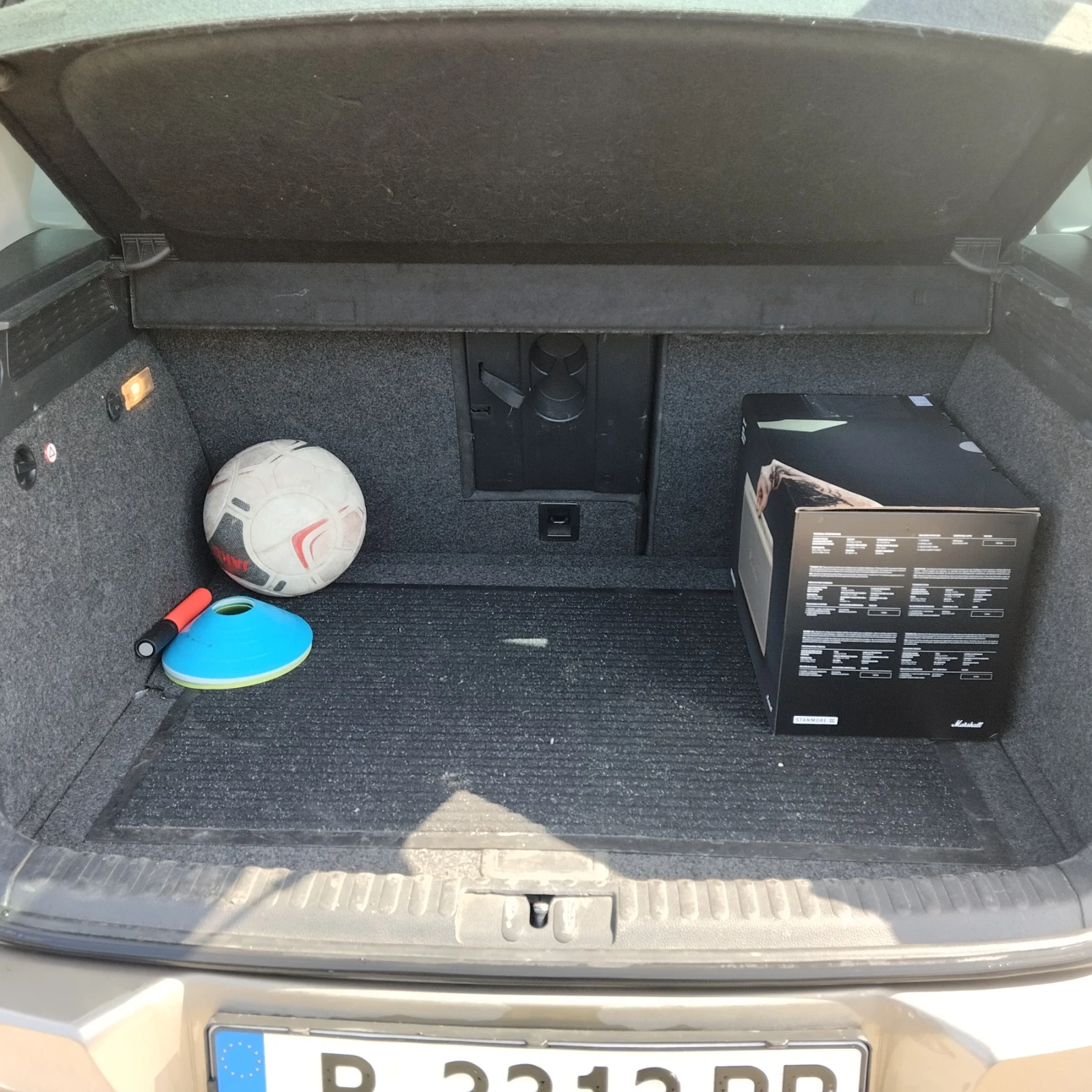 VW Tiguan 2.0 TD Sport , DSG 7 , 4X4, снимка 7 - Автомобили и джипове - 54183262