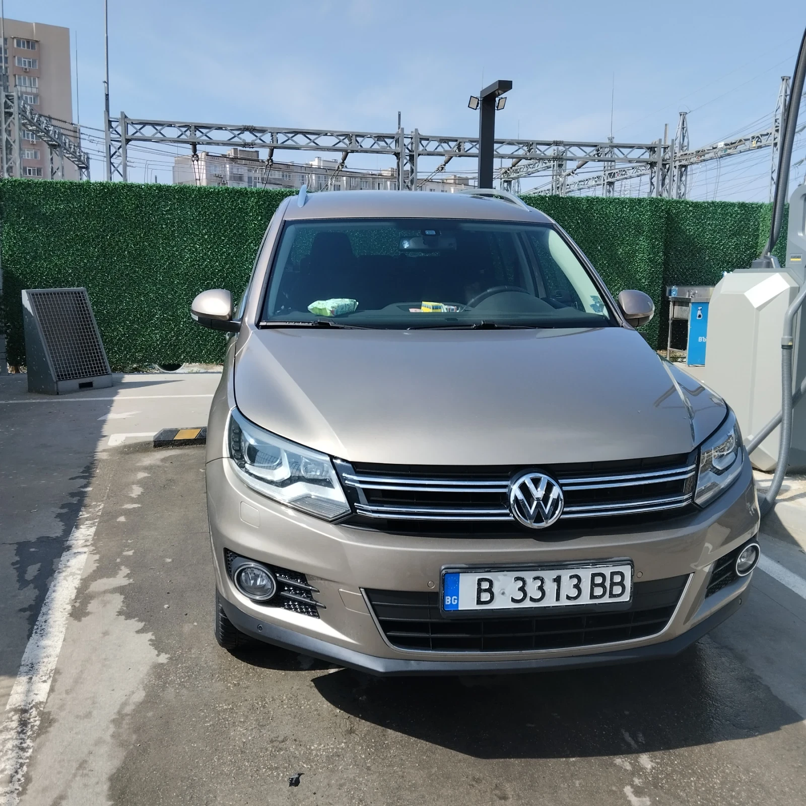 VW Tiguan 2.0 TD Sport , DSG 7 , 4X4, снимка 3 - Автомобили и джипове - 54183262