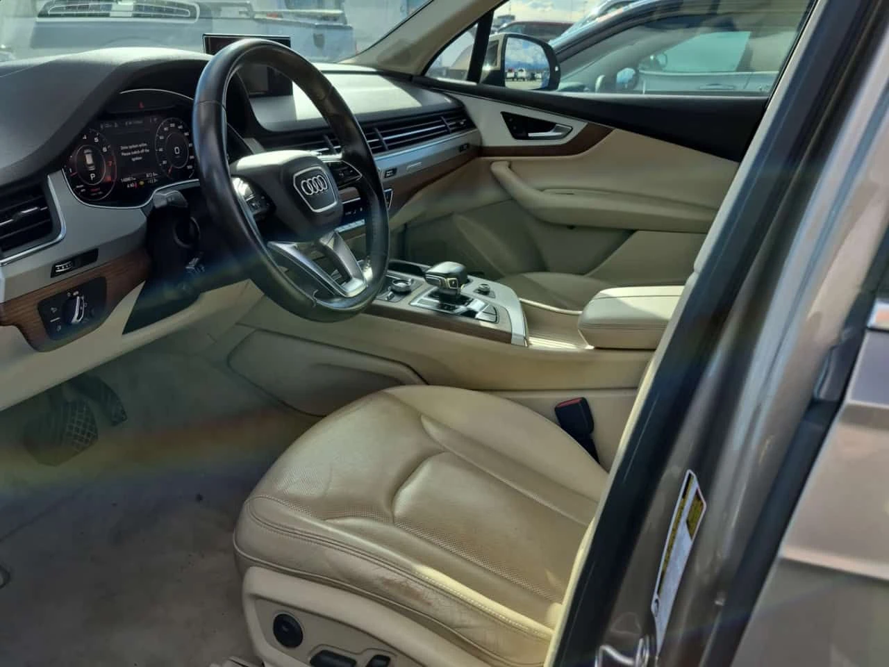 Audi Q7  PRESTIGE| ОБДУХВАНЕ| PANORAMA| CARFAX, снимка 5 - Автомобили и джипове - 54209081