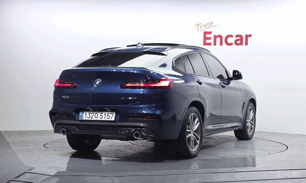 BMW X4 20d* M SPORT* LASER* HEAD-UP* HARMAN* ПАНОРАМА, снимка 3 - Автомобили и джипове - 54258314