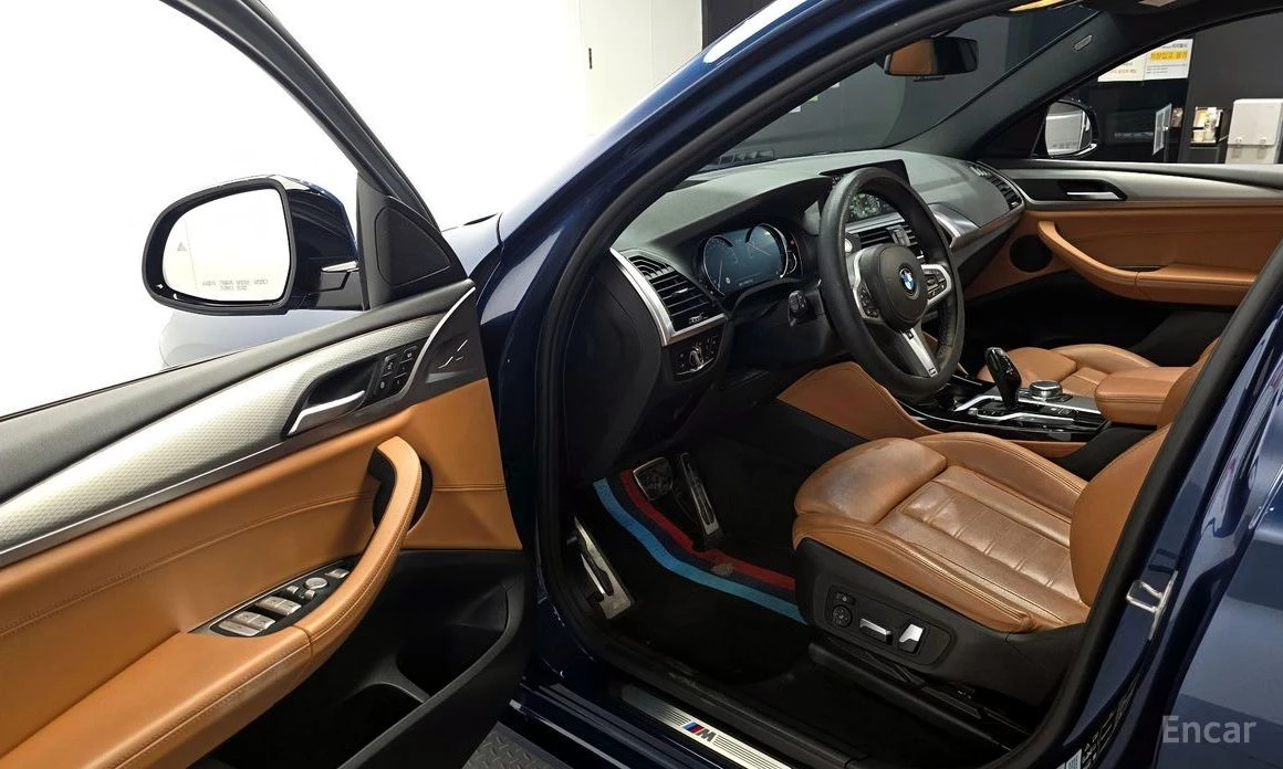 BMW X4 20d* M SPORT* LASER* HEAD-UP* HARMAN* ПАНОРАМА, снимка 6 - Автомобили и джипове - 54258314