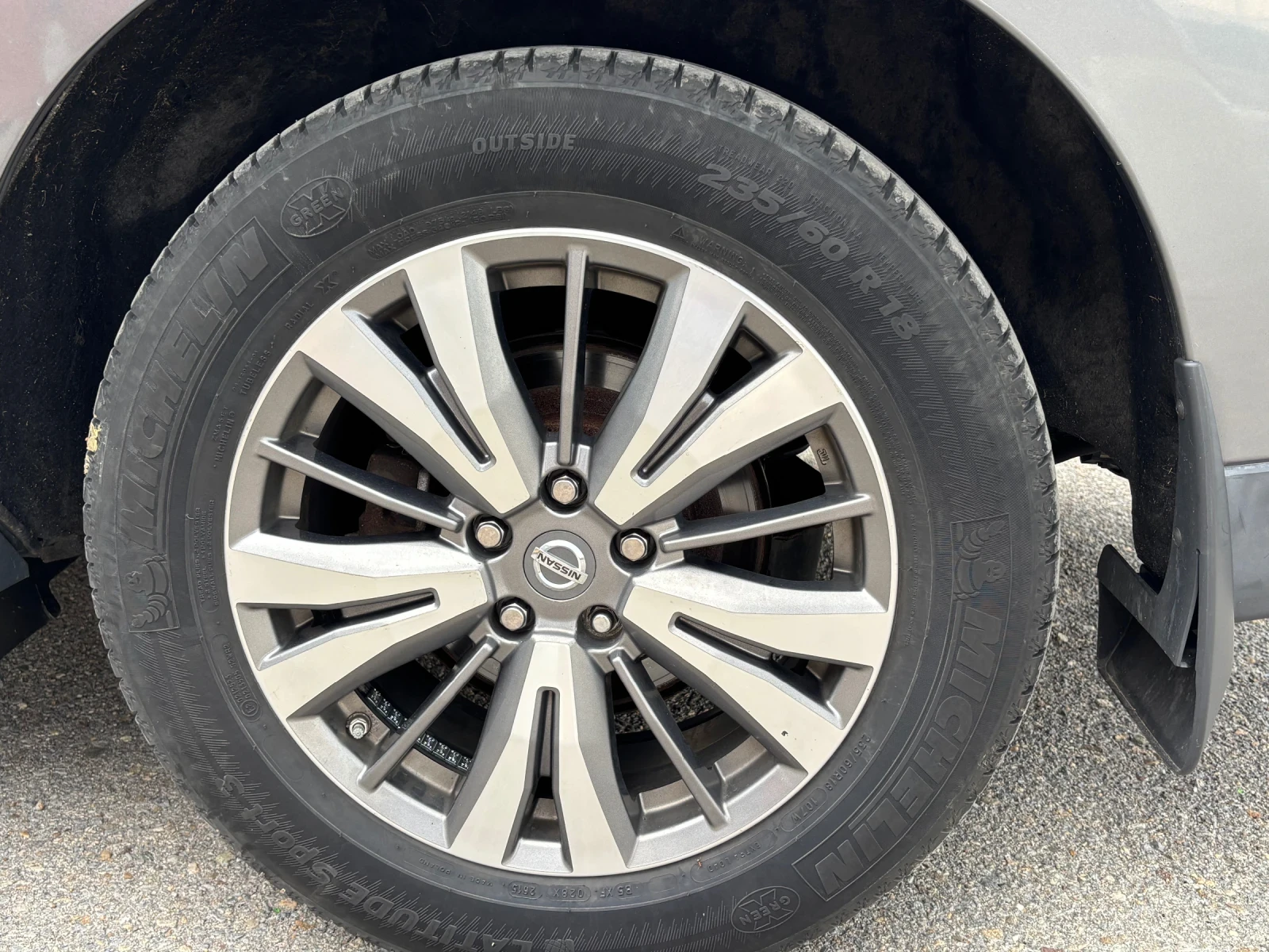 Nissan Pathfinder, снимка 6 - Автомобили и джипове - 55127474