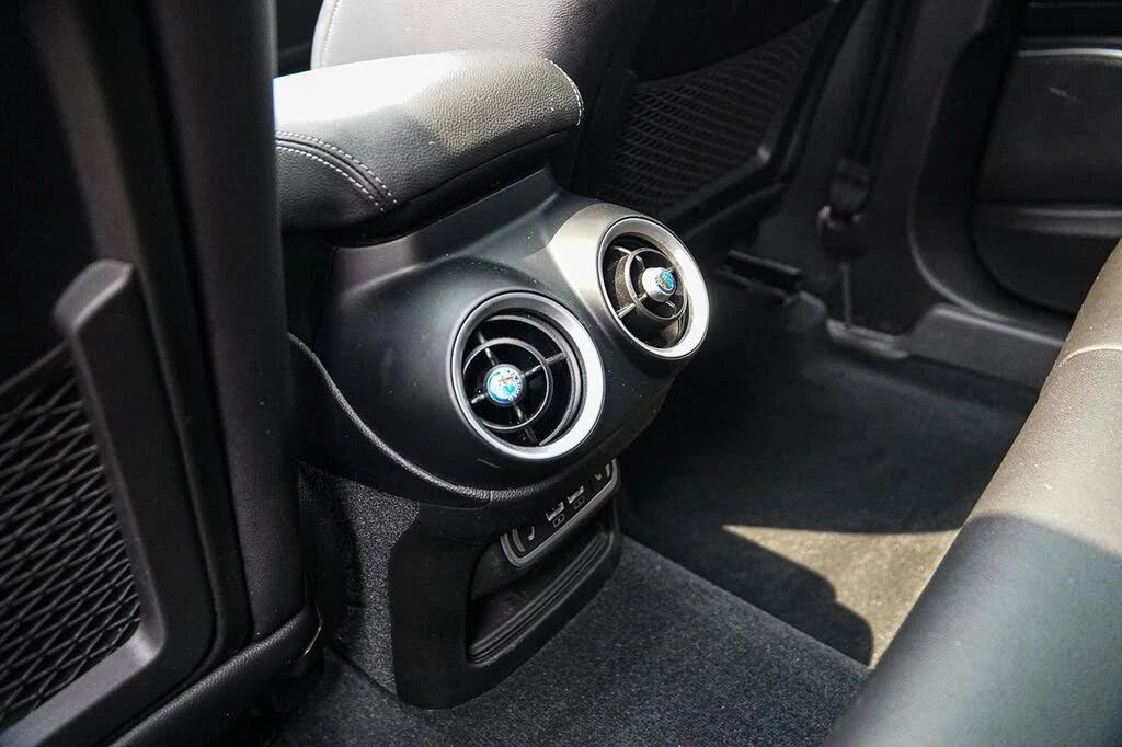 Alfa Romeo Stelvio VELOCE, снимка 17 - Автомобили и джипове - 55525875