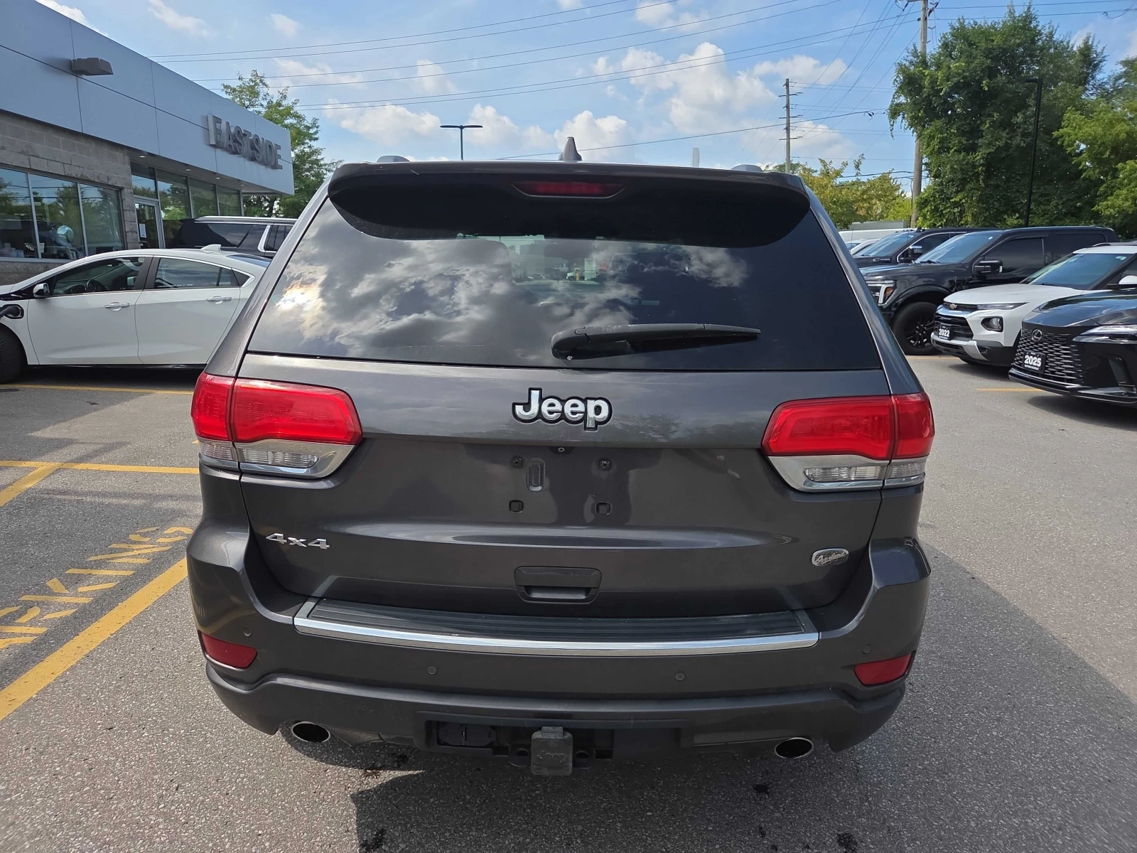Jeep Grand cherokee * Overland * CARFAX * ОПЦИЯ ЗА ФИНАНСИРАНЕ , снимка 4 - Автомобили и джипове - 56002045