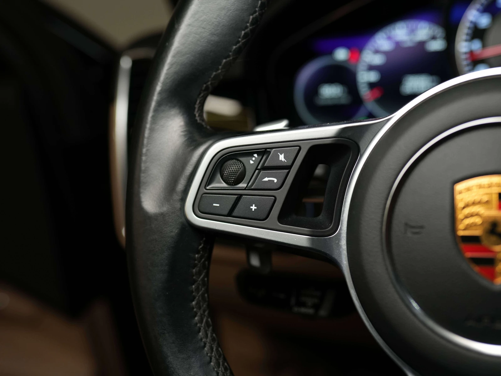 Porsche Cayenne * S | PREMIUM PLUS | BOSE | 21 IN * CARFAX * , снимка 12 - Автомобили и джипове - 56058660