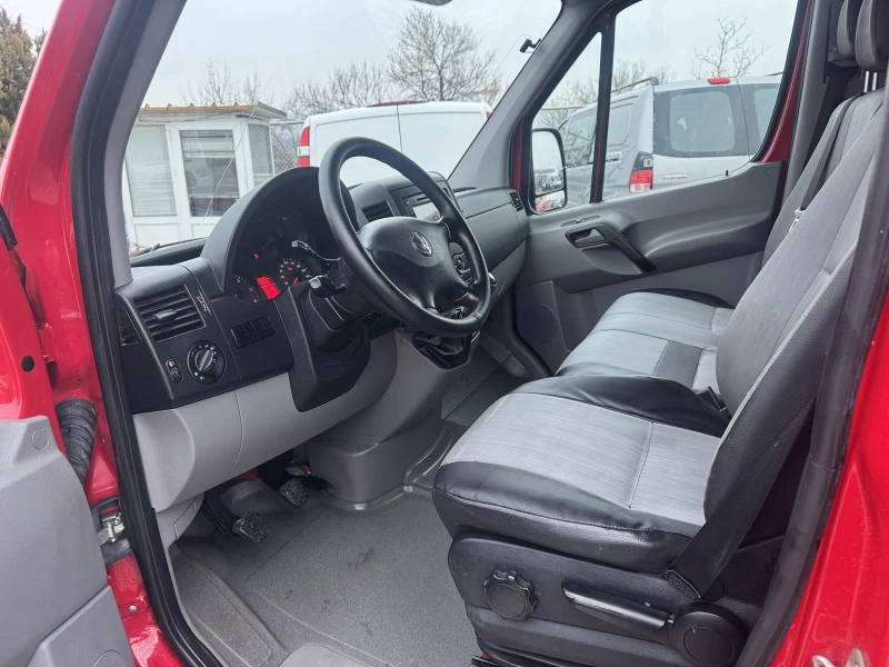 VW Crafter 166000км.!!!!, снимка 9 - Бусове и автобуси - 53444849