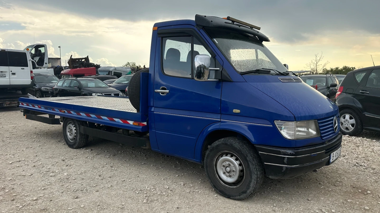 Mercedes-Benz Sprinter 312 2.9TDI СПЕЦИАЛЕН  ДО 3.5ТОНА - изображение 2