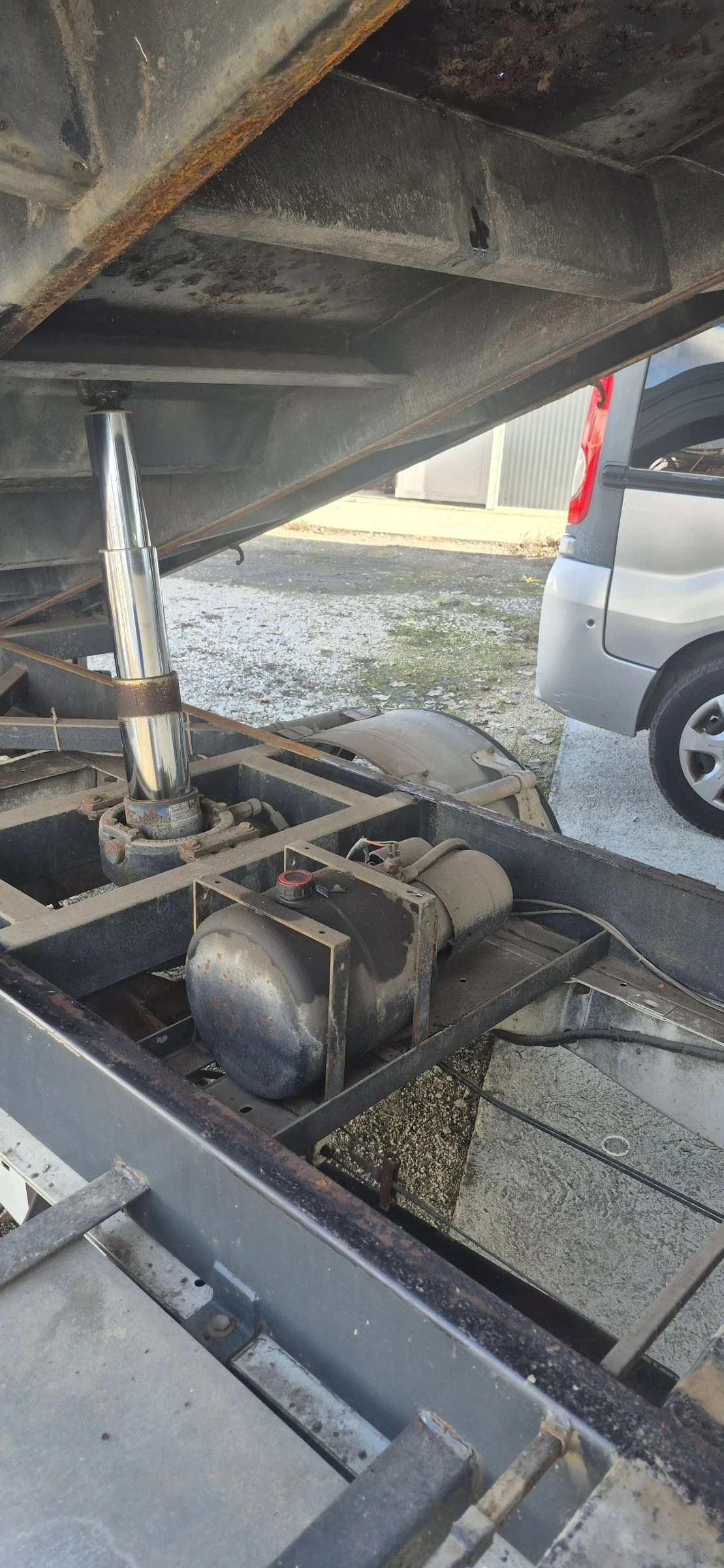 Ford Transit 2.4 САМОСВАЛ - изображение 5