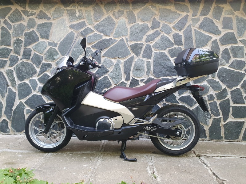 Honda Integra 700i ABS , снимка 1 - Мотоциклети и мототехника - 46353901