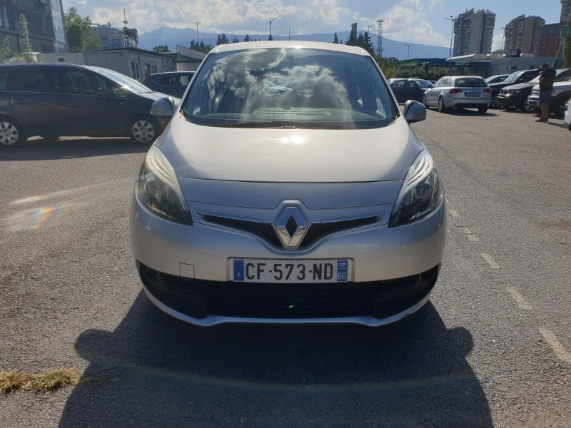 Renault Scenic 1.5, снимка 1 - Автомобили и джипове - 37955988