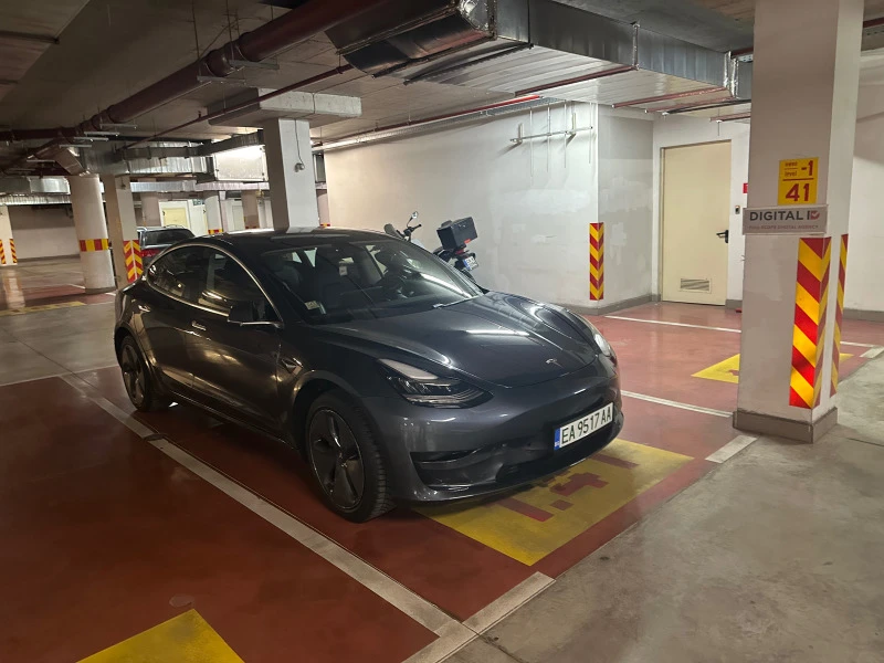 Tesla Model 3 SR, снимка 2 - Автомобили и джипове - 47798882