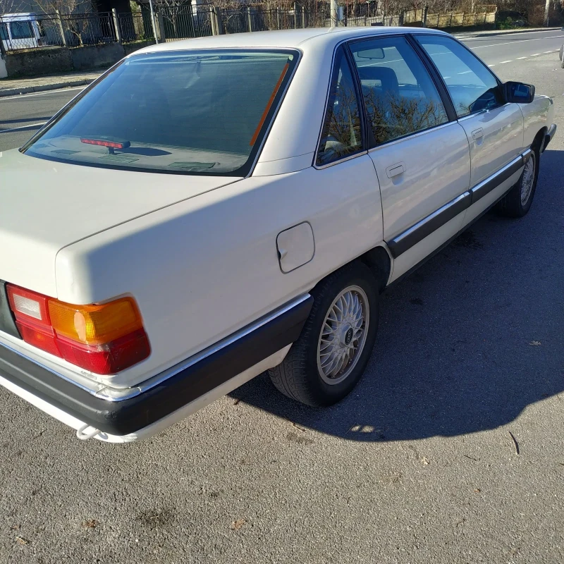 Audi 100 2.2i, снимка 5 - Автомобили и джипове - 48024964