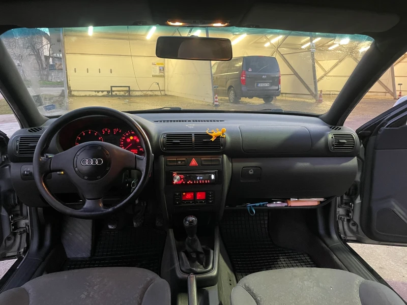 Audi A3 1.6 AKL, снимка 10 - Автомобили и джипове - 48104092