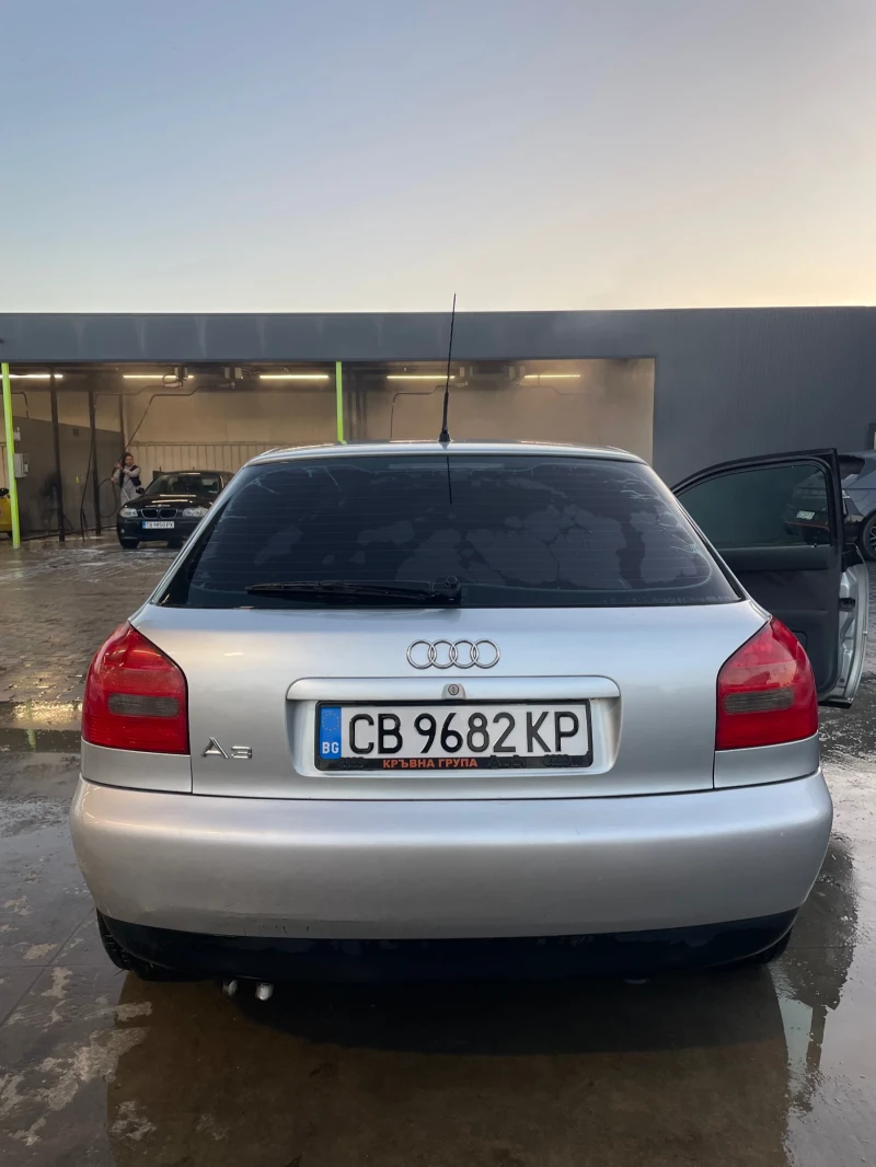 Audi A3 1.6 AKL, снимка 5 - Автомобили и джипове - 48104092