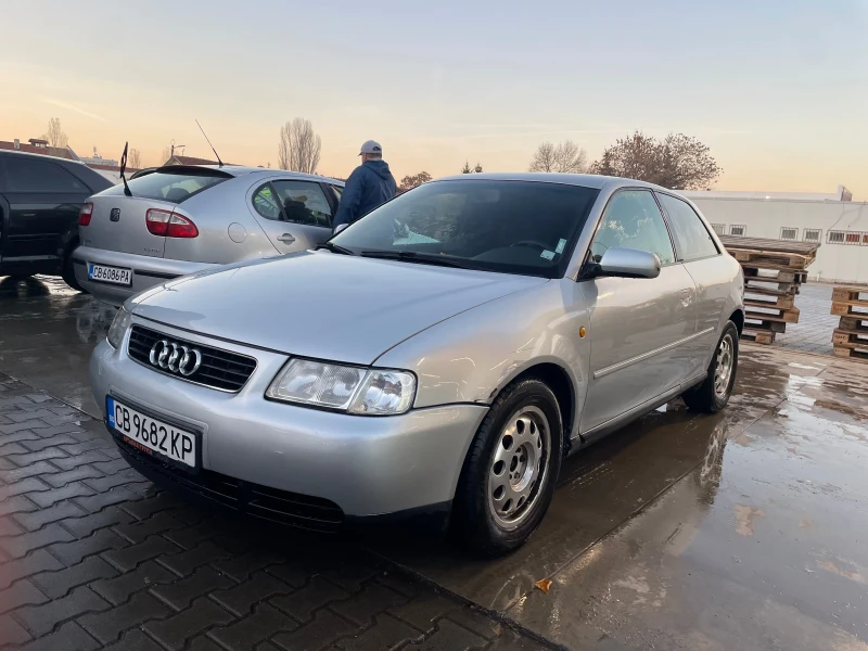 Audi A3 1.6 AKL, снимка 1 - Автомобили и джипове - 48104092