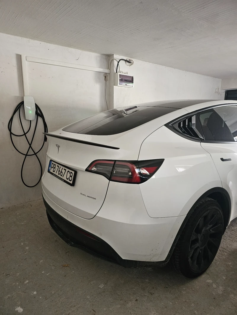 Tesla Model Y LONG RANGE * DUAL MOTOR* FULL, снимка 2 - Автомобили и джипове - 48440549