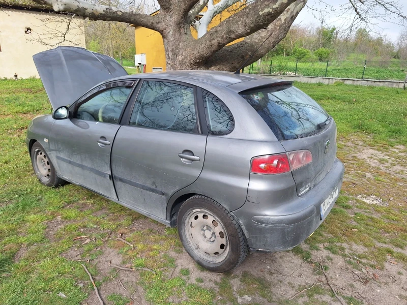 Seat Ibiza, снимка 2 - Автомобили и джипове - 52672124