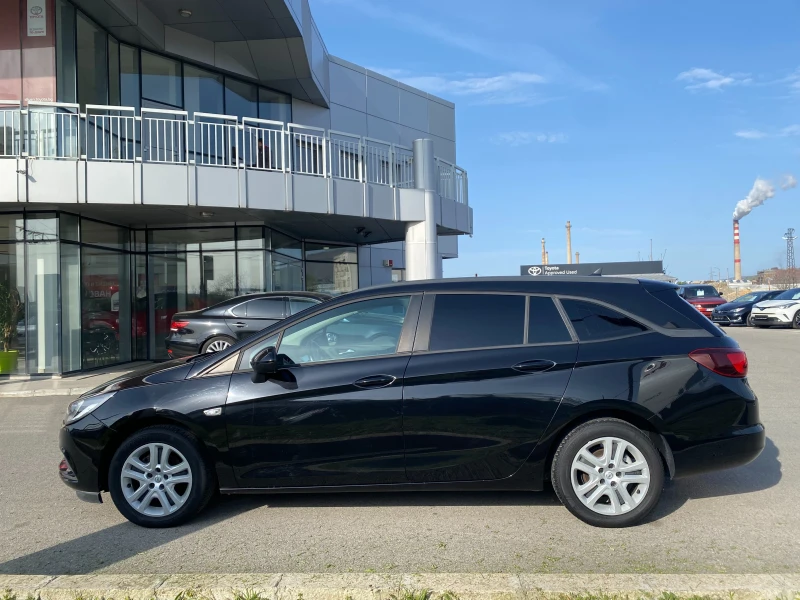 Opel Astra 1.6D Touring Sport, снимка 5 - Автомобили и джипове - 49916179