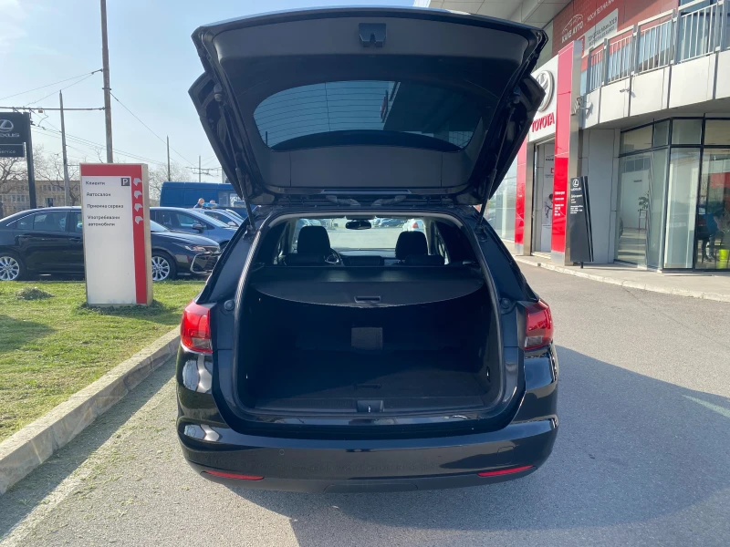 Opel Astra 1.6D Touring Sport, снимка 7 - Автомобили и джипове - 49916179